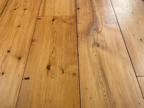 Reclaimed pine flooring wide boards (107sq yards)