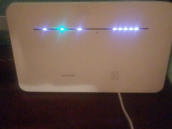 WI-FI Huawei 4G Sim Router broadband