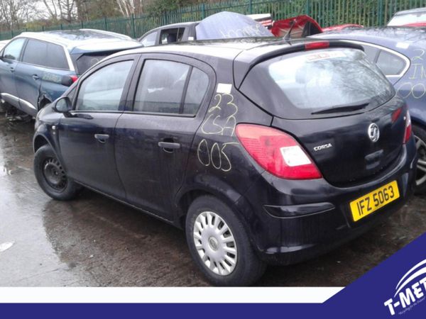 Vauxhall Corsa, 2011 BREAKING FOR PARTS