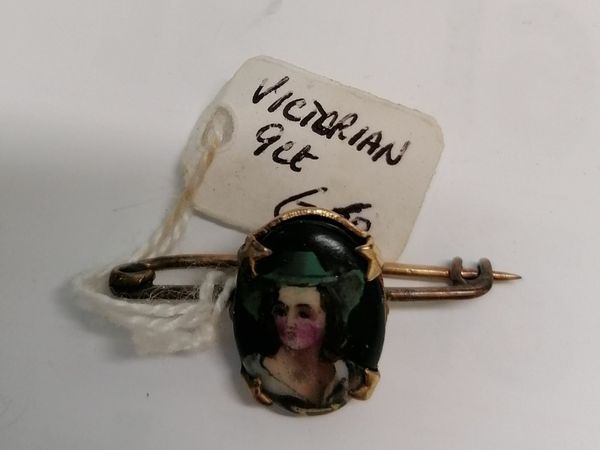 Victorian brooch