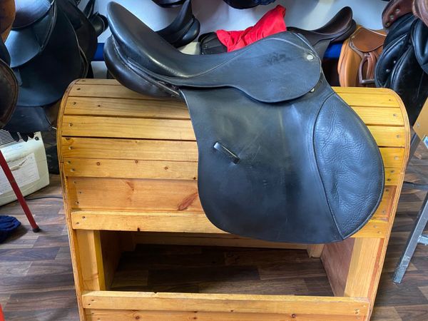 Black leather Berney brothers 18” saddle