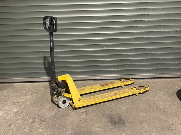 Choice of 10 used Toyota Pallet Trucks