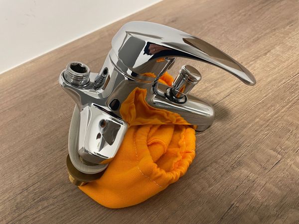 Bath tap / mixer