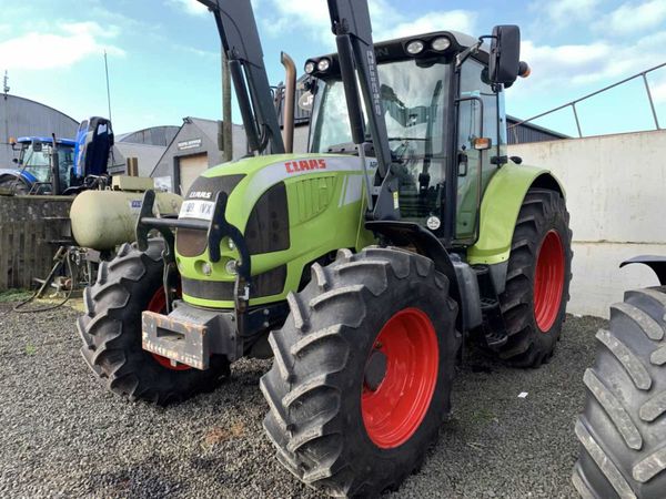 2009 Claas Arion 610C With Loader