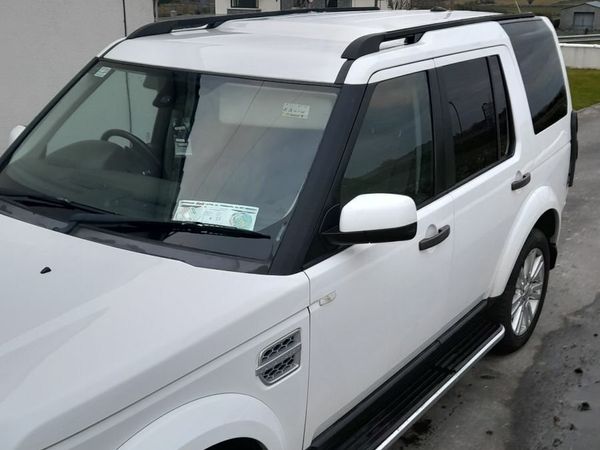 Land Rover Discovery SUV, Diesel, 2013, White