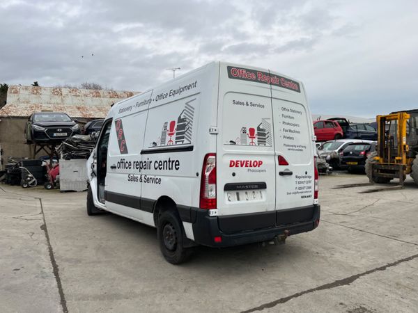 Renault Master Van, 2017, 