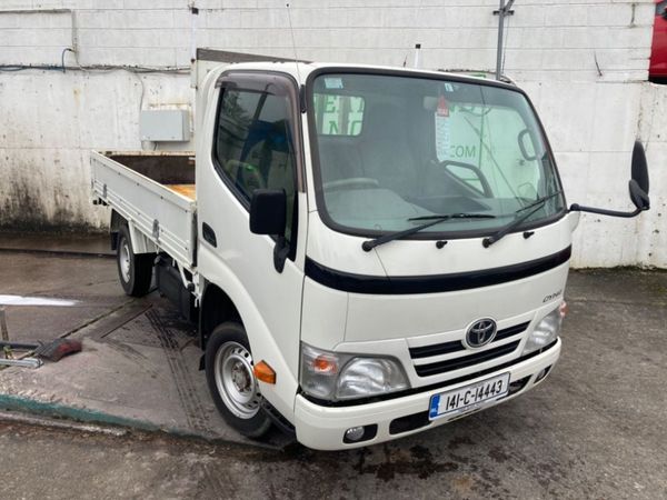 Toyota Dyna 3 Seater