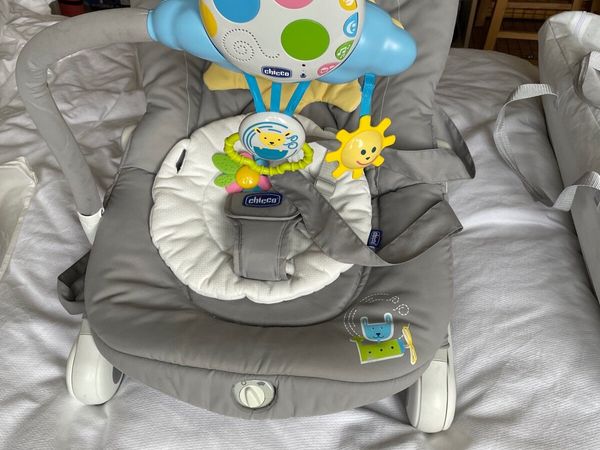 Baby Bouncer - Chicco