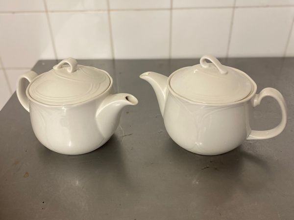Medium Ceramic Coffee/Teapots