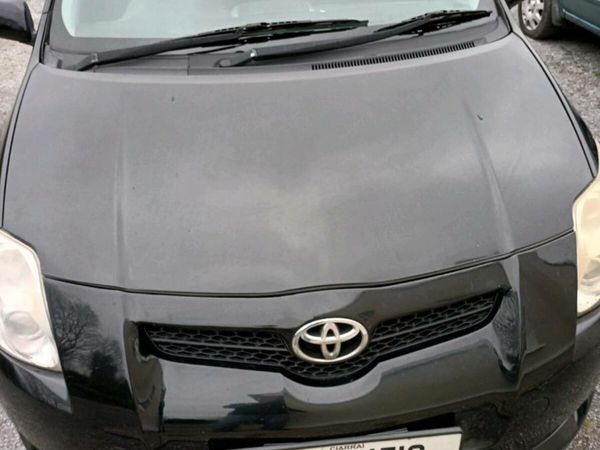 Toyota auris
