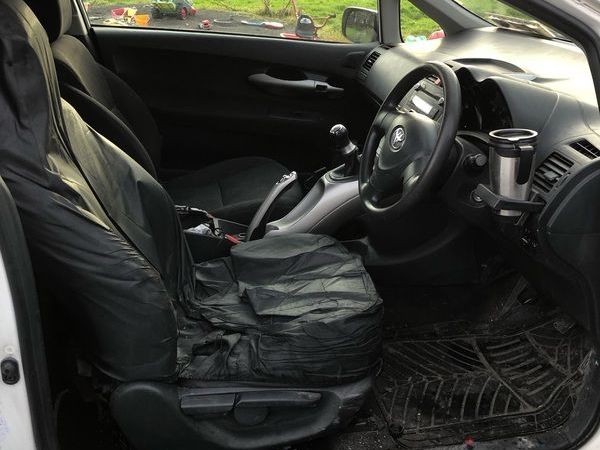 2010 Toyota Auris