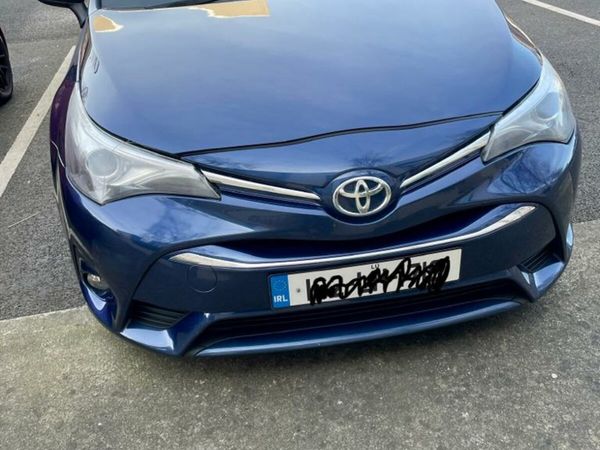 Toyota Avensis Estate, Diesel, 2016, Blue