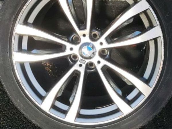 Bmw X5 F15 469m 20" alloy wheels and tyres