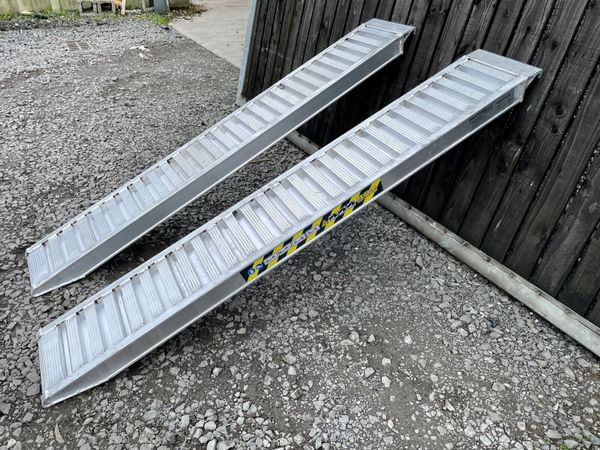 Aluminium loading ramps 6 & 8ft 300mm wide Recover