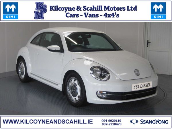 Volkswagen Beetle Hatchback, Diesel, 2016, White