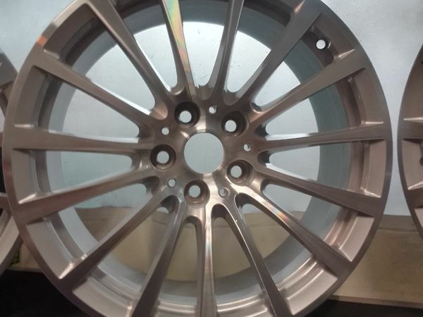 BMW Refurbished 18" Diamond Cut Alloy Wheels