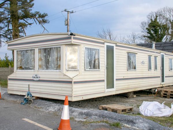 Mobile Homes Knocknagoshel Kerry €2000 or best off