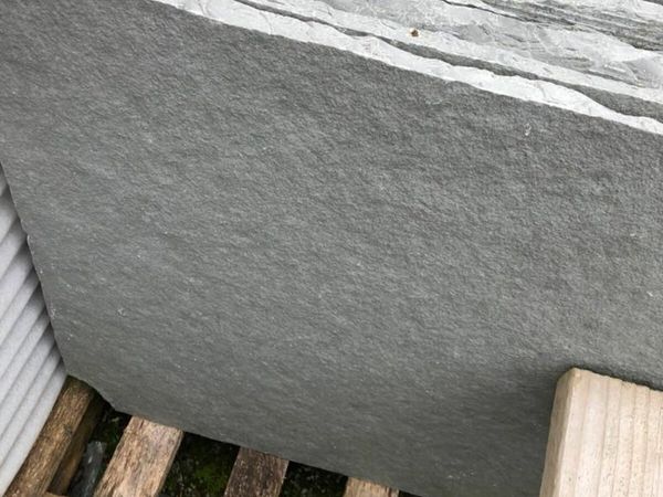 Limestone flagstones 60x90x2.2cm