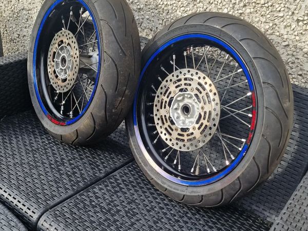 Motorbike wheels