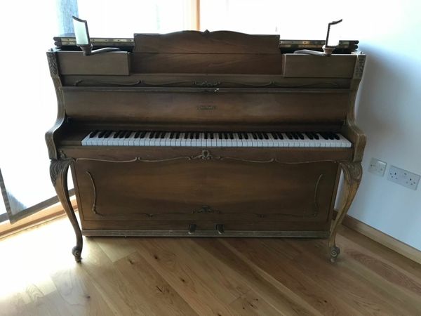 Beautiful Schimmel Piano in great condition