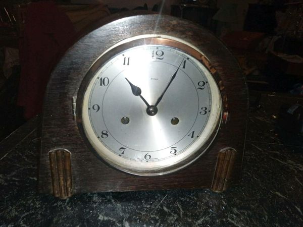 Vintage art Deco Enfield mantel clock