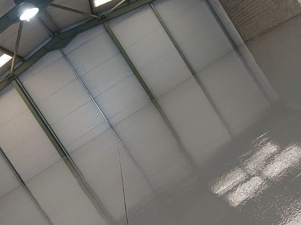 Warehouse epoxy floor painting.