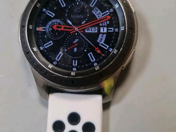 Samsung Galaxy Watch (46mm SM-R800