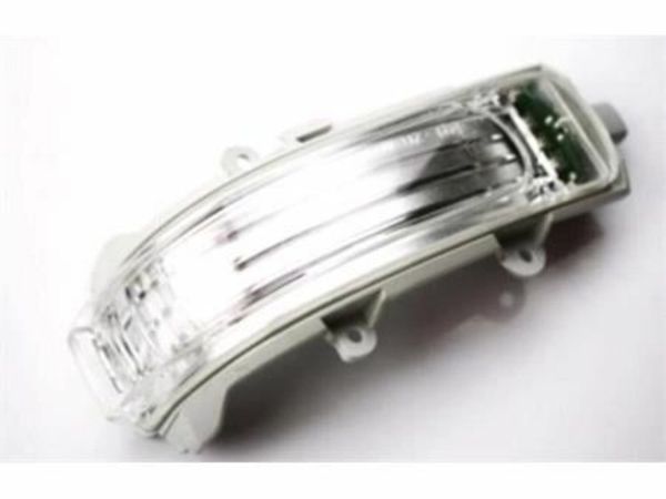 Toyota Auris 2010-12 Passenger Indicator Strip