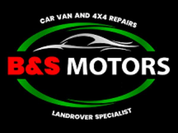 CAR SERVICING AND REPAIR SPECIALISTS