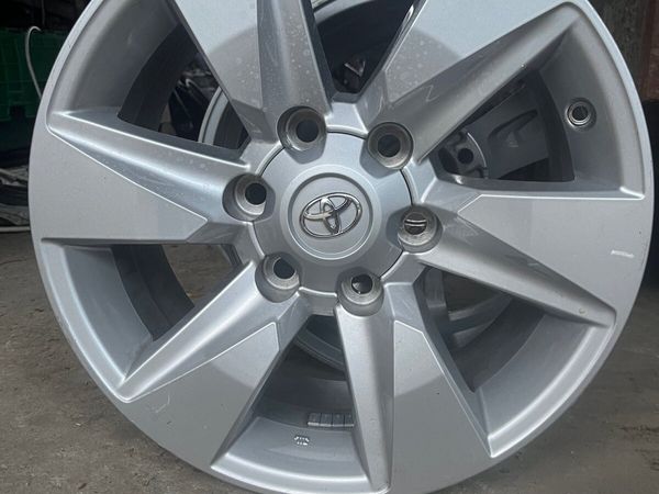 Toyota landcruiser alloy wheels