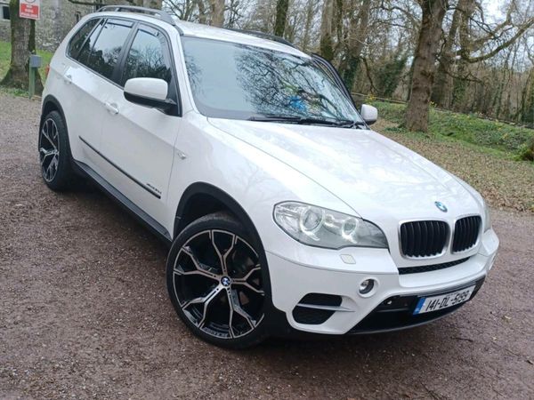Bmw x5 xdrive commercial crew cab