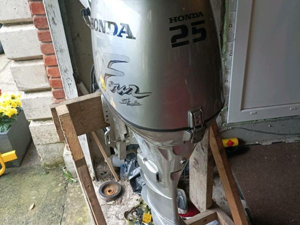 Honda outboard engine 25 hp