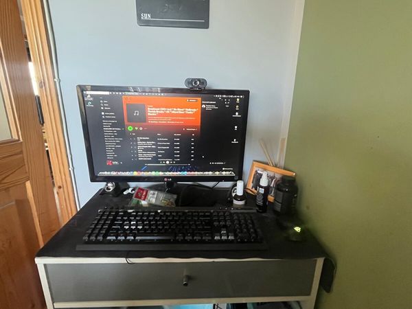 Desktop with desk and speakers