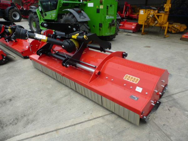 Twose Dominator Front&rear mounted Flail shredders