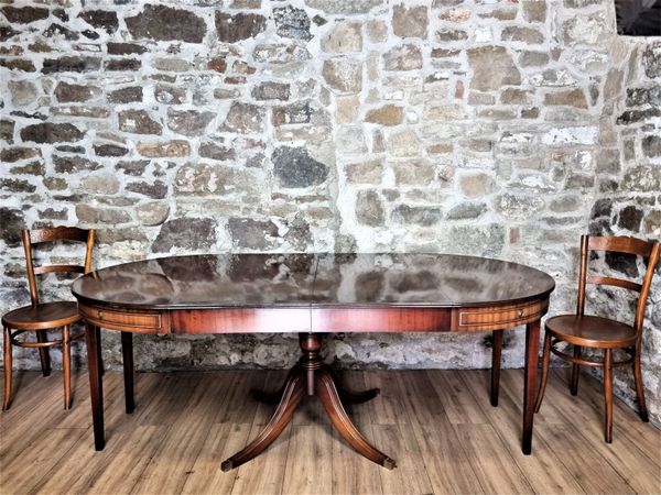 Round Extending Dining  Table-Bevan Funnell