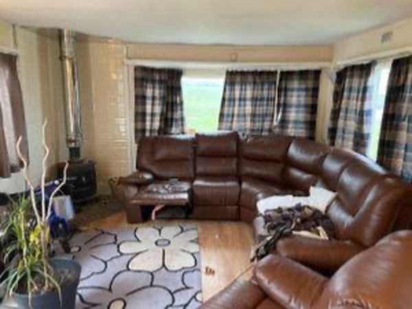 Static caravan