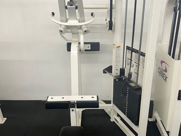 Cybex vr2 dual axis lat pull down