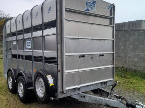 Ifor Williams 12 x 6,7 horse/cattle/sheep as new