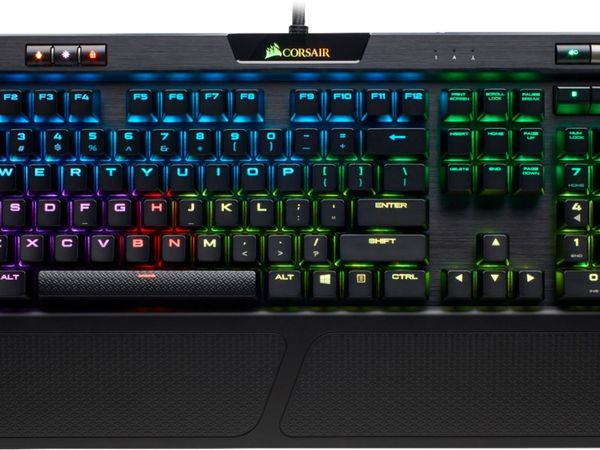 Corsair K70 MK.2 Mechanical Gaming Keyboard RGB Cherry MX Blue