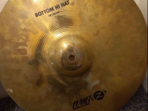 Loads of cymbals cheap