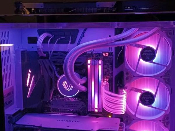Gaming pc read add