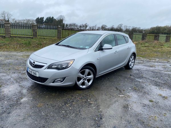 Opel Astra “NEW NCT”