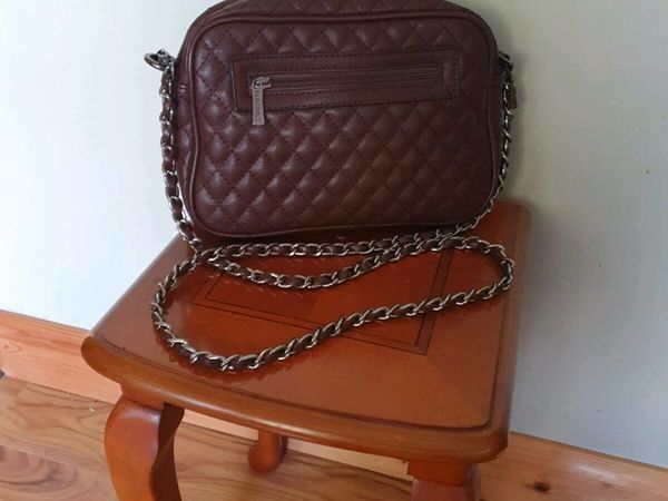 Elegance Faux Leather Cross-Body Quilted Bag.