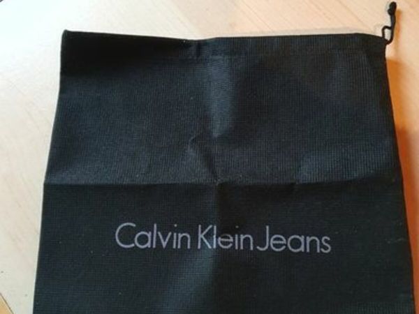 Calvin Klein Drawstring Pouch / Gift Bag / NEW