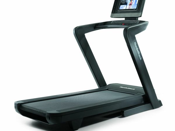 Nordictrack Commercial 1750 Treadmill-Free Delivery