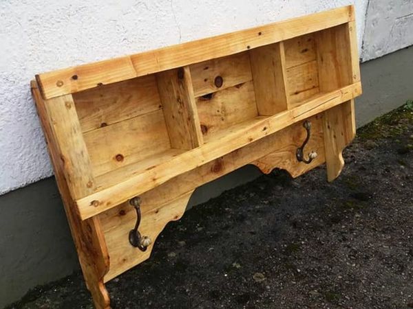 Rustic Cubby Coat Rack Storage Unit, Entryway Storage Shelf With Cubbies and Hooks