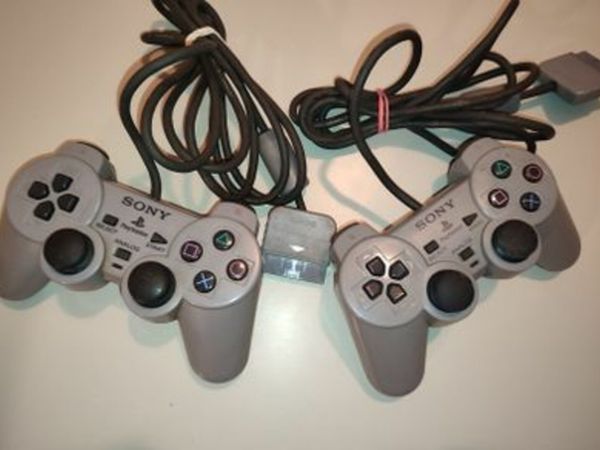 2 Official Sony DUALSHOCK PS1 Controller (SCPH-1200) working