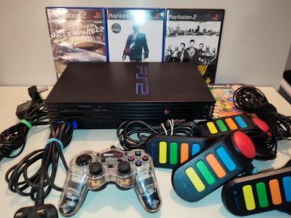 Playstation 2 Ps2 With Games Controller And Buzzers Working Fine