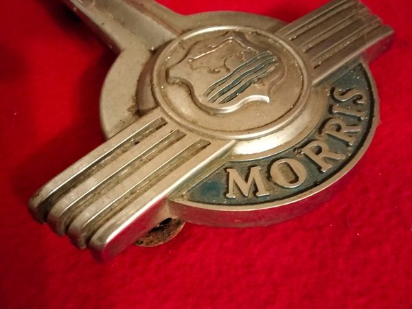 Original Morris Minor Car Emblem..Not a Reproduction or Cast.