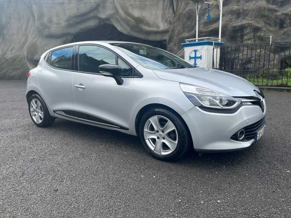 Renault Clio, 2013 VERY LOW MILEAGE